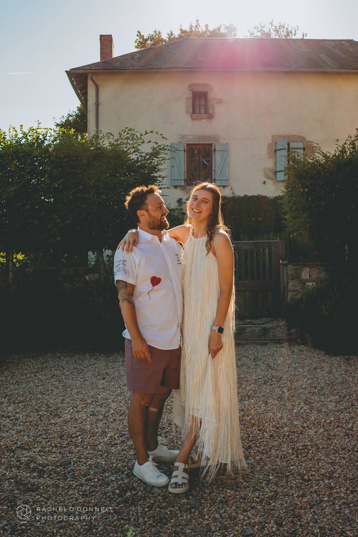 Colourful documentary wedding photo, South of France
